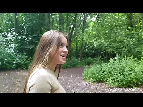 ❤️ Jeg foreslog Evelina, at vi skulle kneppe på et offentligt sted! Hun sagde ja. Så kneppede jeg hende i røven og kom i hendes mund. Derefter tissede hun i bukserne på sig selv. ☑ Sex video at da.quizfarmature.ru ❌