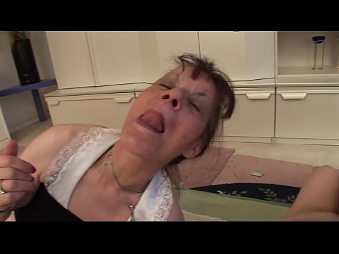 ❤️ To bedstemødre og en bedstefar har en trekant ☑ Sex video at da.quizfarmature.ru ❌