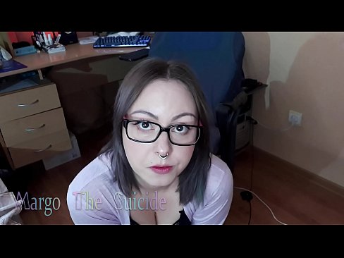 ❤️ Sexet pige med briller sutter Dildo dybt på kamera ☑ Sex video at da.quizfarmature.ru ❌