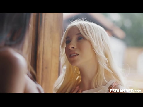❤️ Pige kommer hjem et par måneder senere og ender med at spise sin stedmors fisse ☑ Sex video at da.quizfarmature.ru ❌